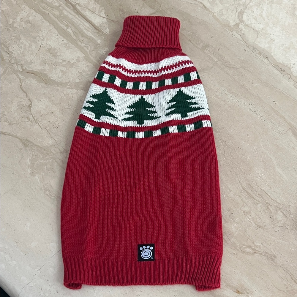 Petrageous Dog Red Sweater Knitted Size M - NWOT